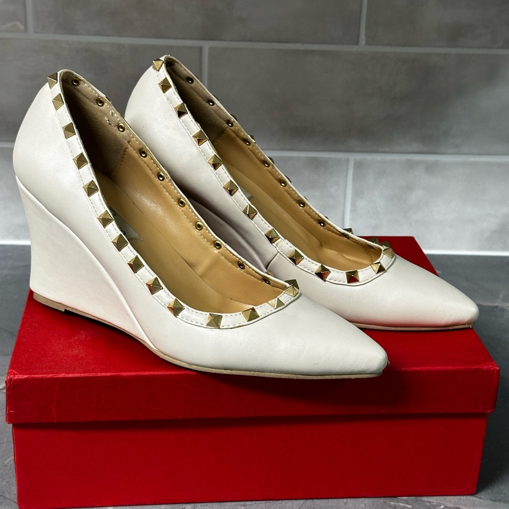 Cream Leather Gold Studded Wedge Heels 9.5